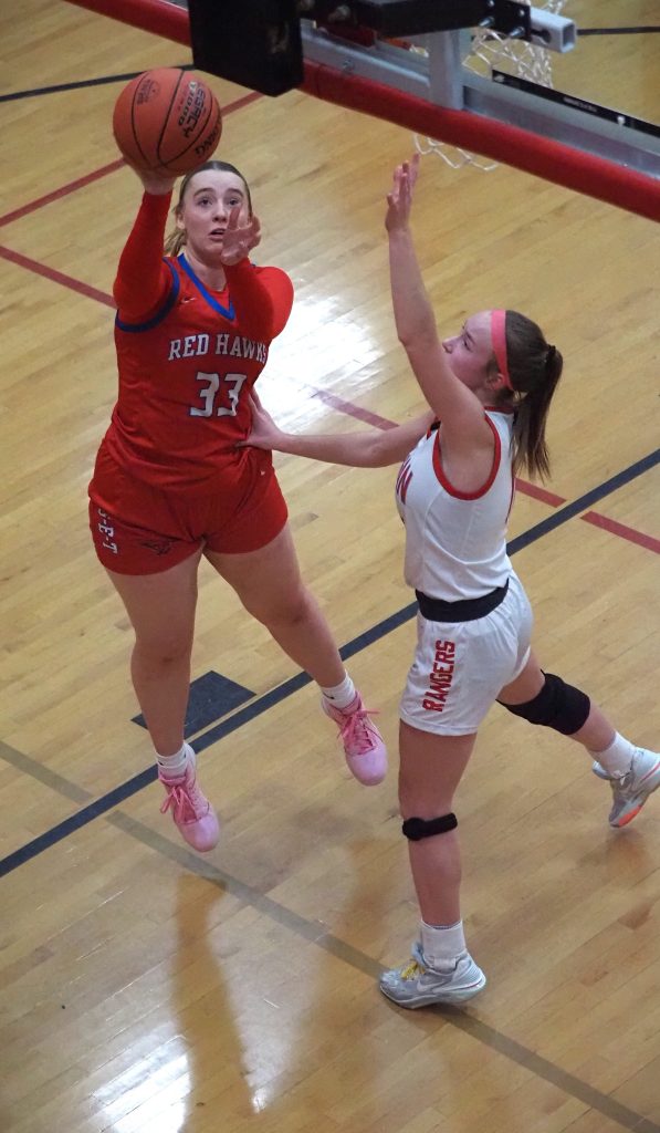 Logan vs. G-E-T girls basketball. -- TARA WALTERS PHOTO