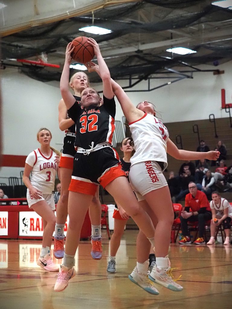 West Salem at Logan girls basketball. -- TARA WALTERS PHOTO