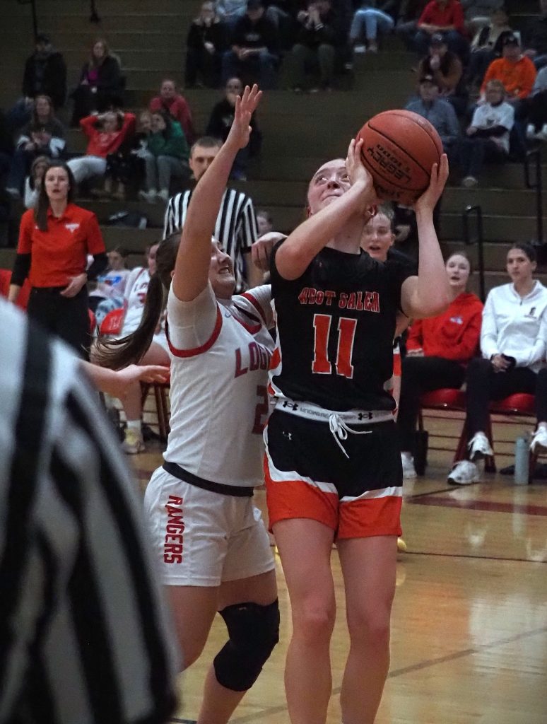 West Salem at Logan girls basketball. -- TARA WALTERS PHOTO