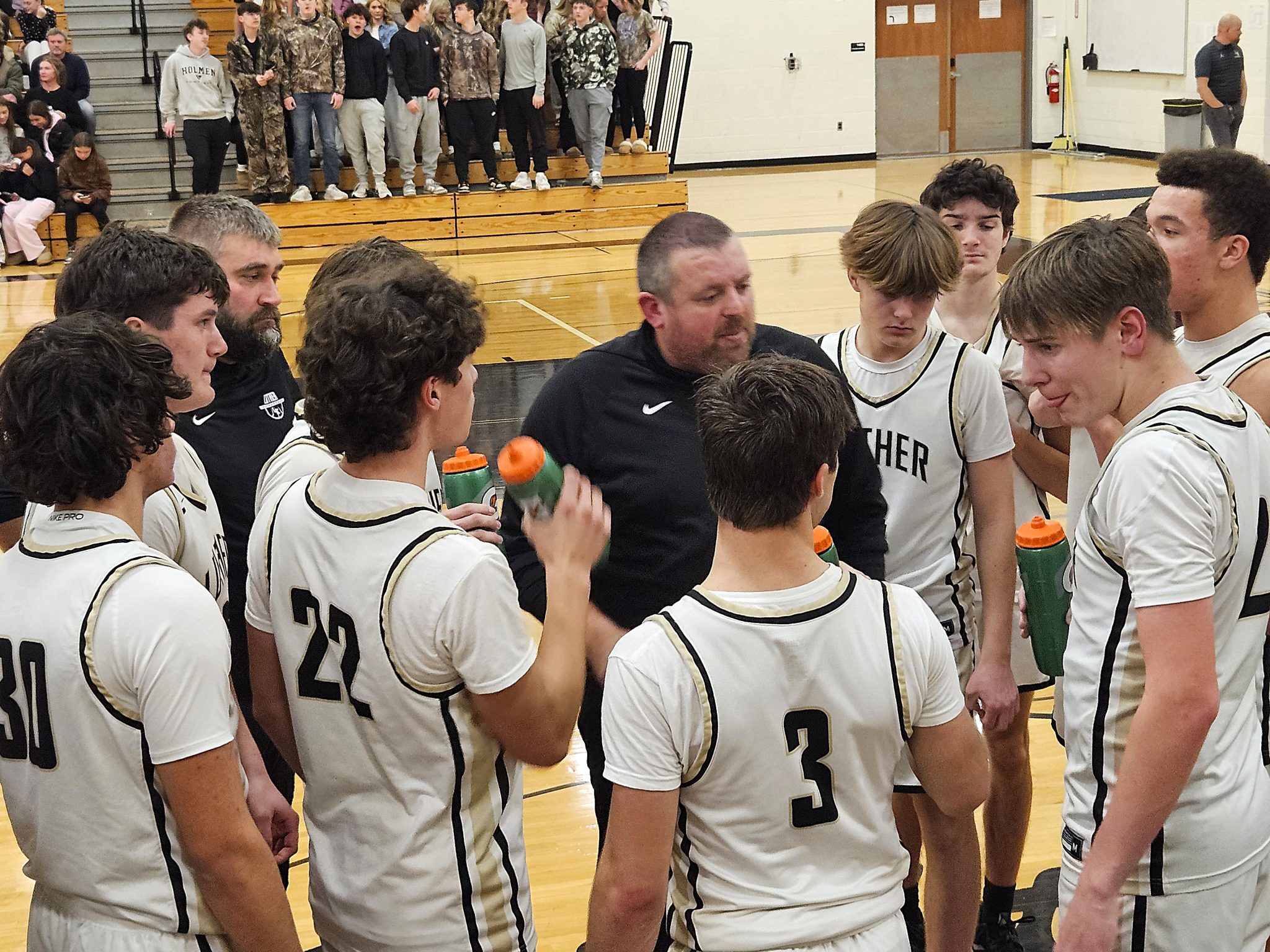 high-school-basketball-scoring-leaders-and-standings-coulee-sports-page