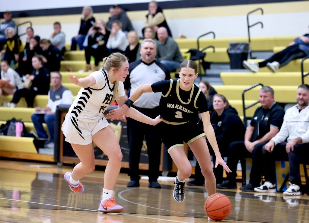 Caledonia vs. P-E-M girls basketball. -- CRAIG JOHNSON PHOTO