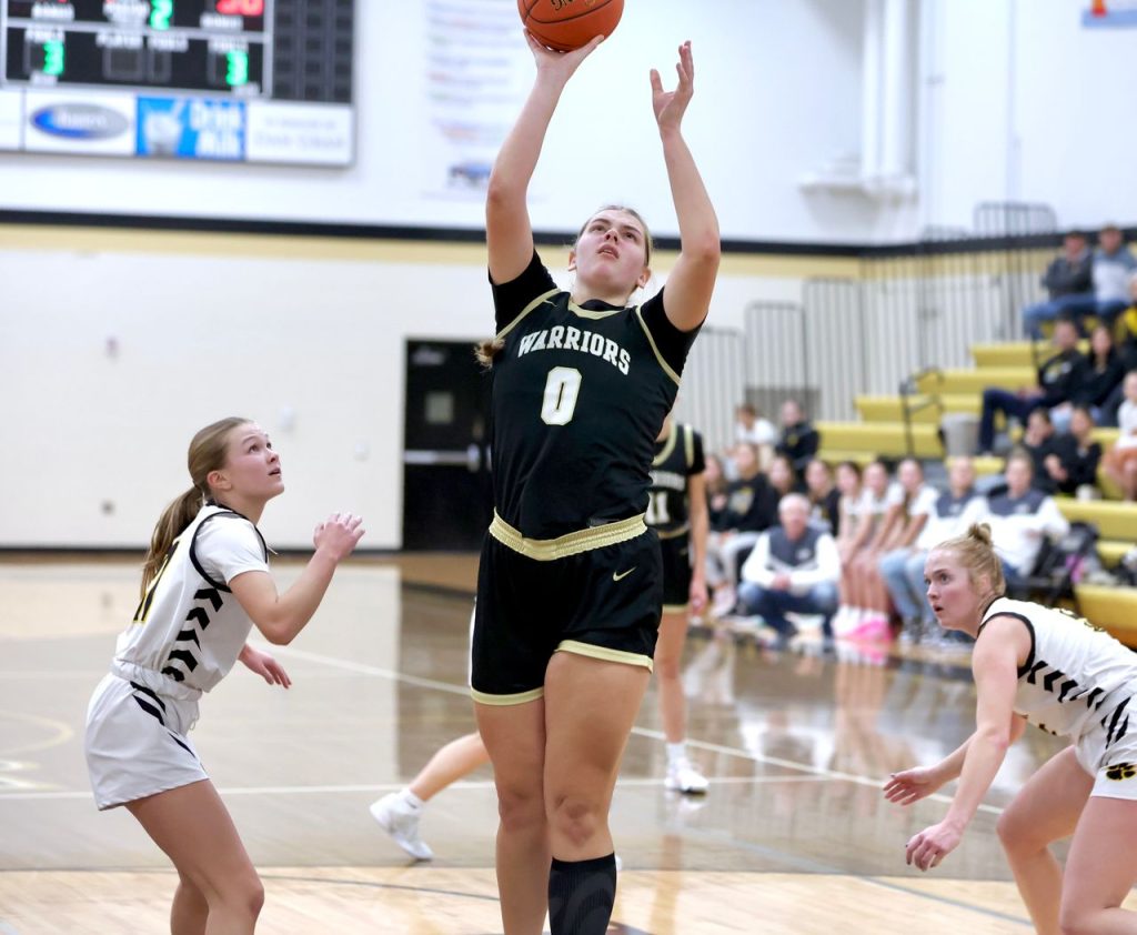 Caledonia vs. P-E-M girls basketball. -- CRAIG JOHNSON PHOTO