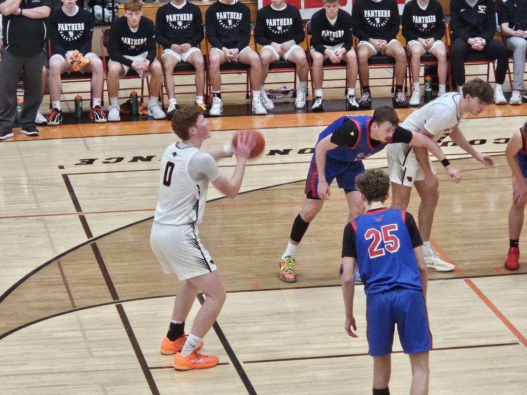 West Salem senior Tyson Labus shoots a free throw during a 74-54 win over G-E-T. -- TODD SOMMERFELDT PHOTO