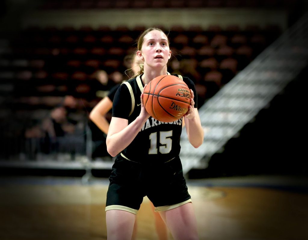 Caledonia vs. Winona Cotter girls basketball. -- CRAIG JOHNSON PHOTO