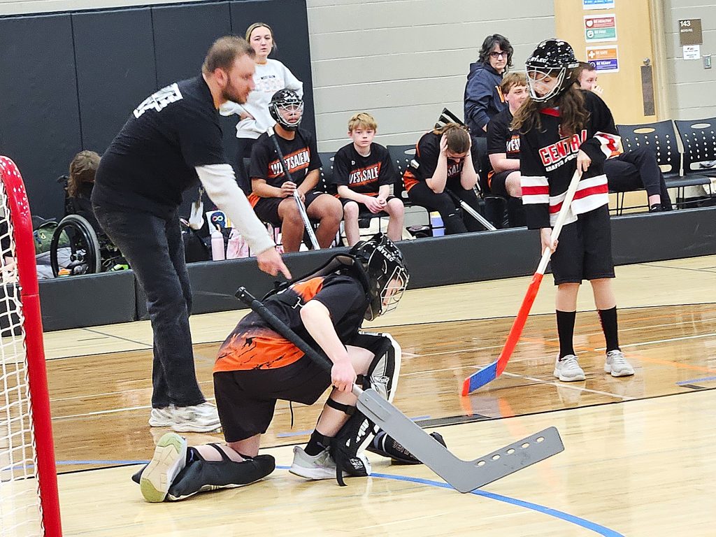 Central vs. West Salem/Bangor ASL floor hockey. -- TODD SOMMERFELDT PHOTO