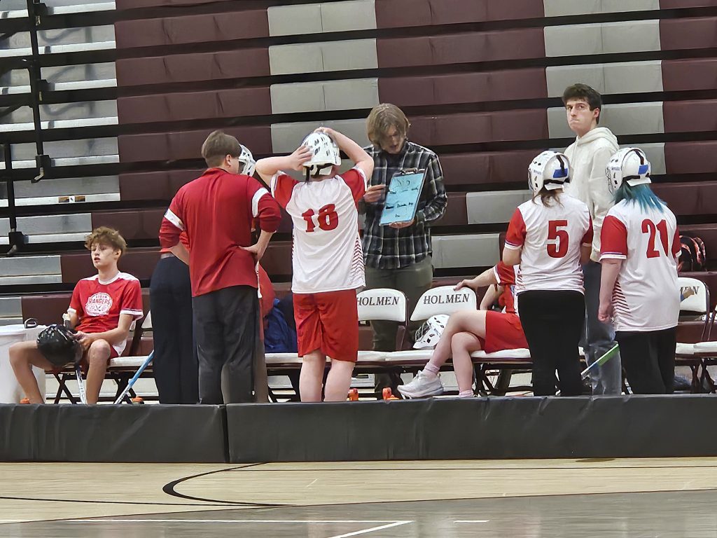 The Logan ASL floor hockey team. -- TODD SOMMERFELDT PHOTO