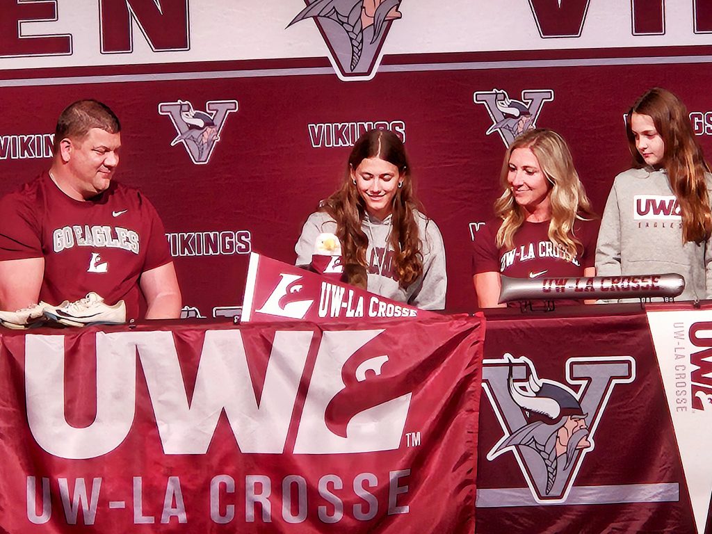 Abry Bloyer, UW-La Crosse track and field