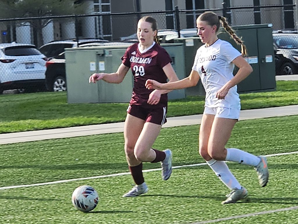 The Holmen girls soccer team is still leading the MVC after a win over Central. -- TODD SOMMERFELDT PHOTO