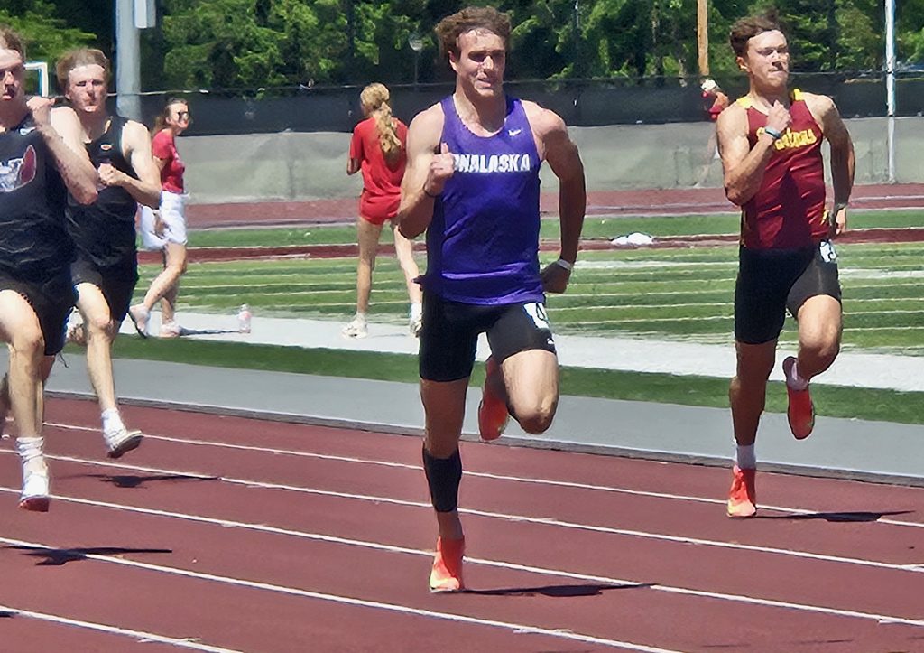 MVC track and field meet. -- TODD SOMMERFELDT PHOTO