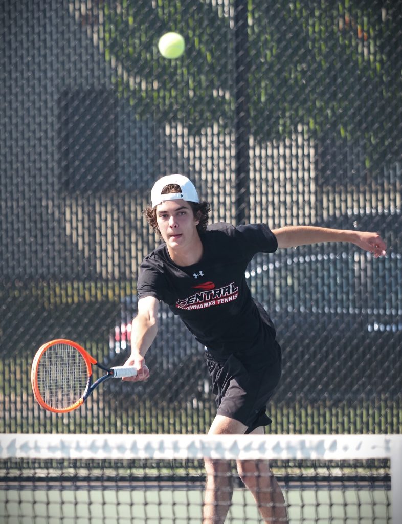 WIAA Division 1 boys tennis subsectionals. -- TARA WALTERS PHOTO