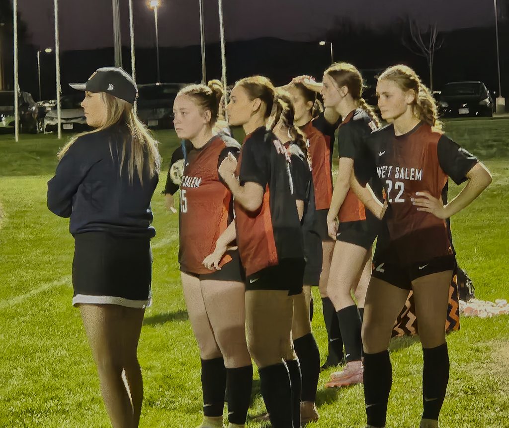 The West Salem girls soccer team. -- TODD SOMMERFELDT PHOTO